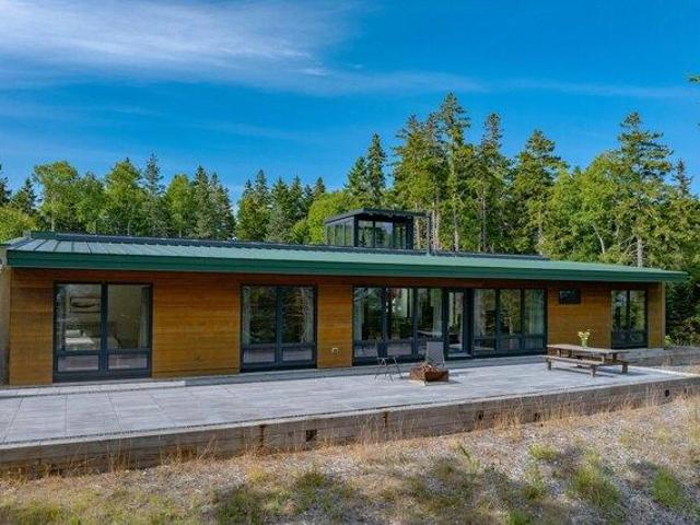House for sale in Brooksville, Maine