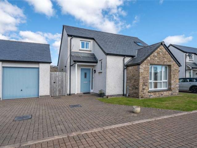 Bungalow for sale
