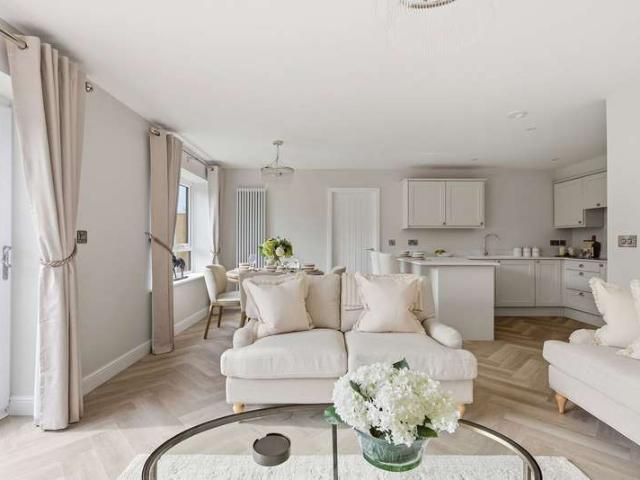 Bungalow for sale in Royston, South Yorkshire