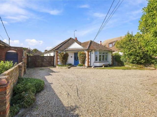 Bungalow for sale in Barling, Rochford