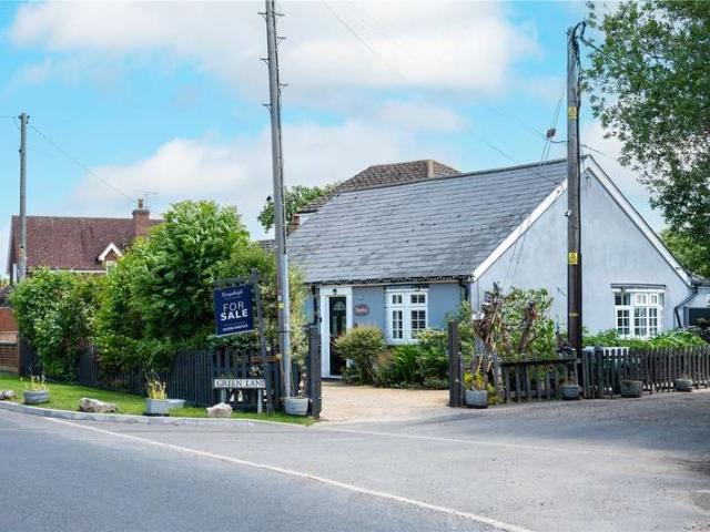 Bungalow for sale in Dale Hill, Essex