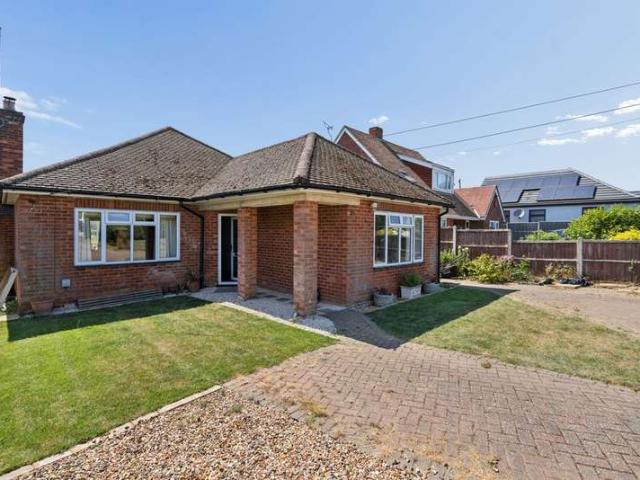 Bungalow for sale in The City, Radnage