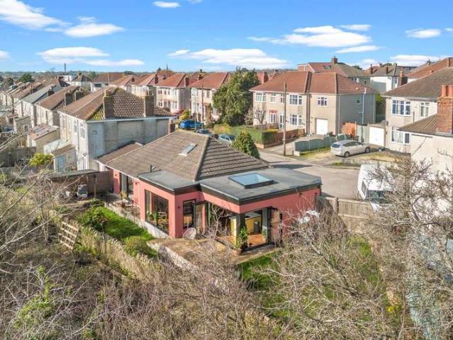 Bungalow for sale in Feckenham, City Of Bristol