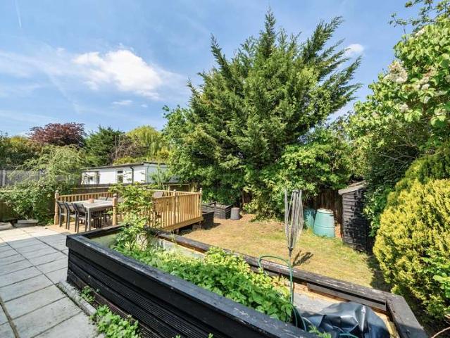 Bungalow for sale in Greater London