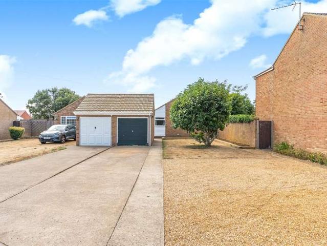 Bungalow for sale in Evershot, Oxfordshire