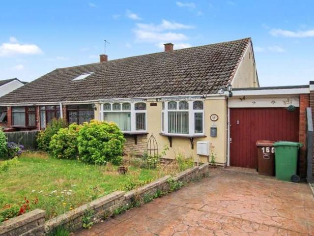 Bungalow for sale in Wimblebury, Chadsmoor