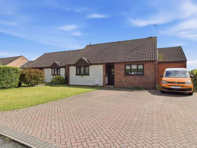 Bungalow for sale in Forthampton, Worcestershire