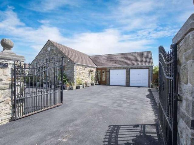 Bungalow for sale in Thorne, South Yorkshire