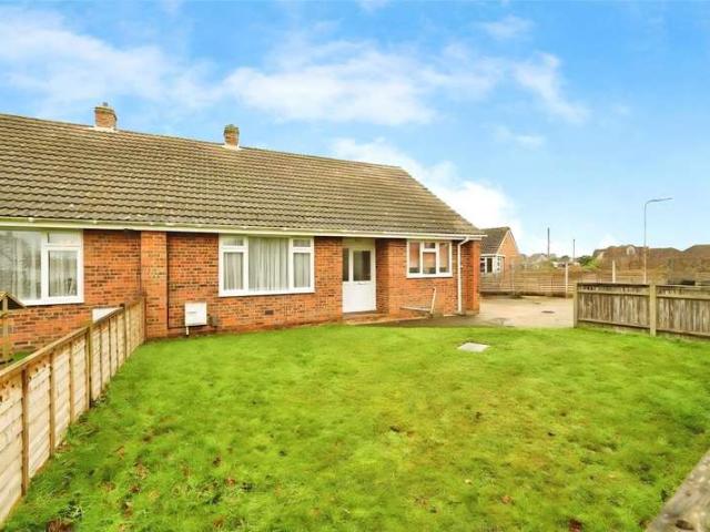 Bungalow for sale in Spring Vale, Hampshire