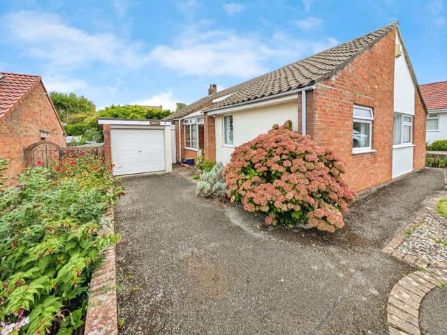 Bungalow for sale in Alveston