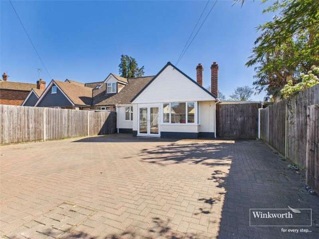 Bungalow for sale in Reading, West Berkshire