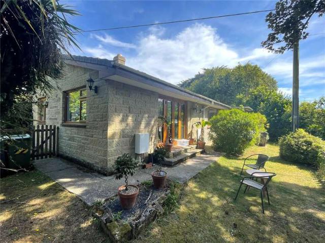 Bungalow for sale in St. Lawrence, Ventnor