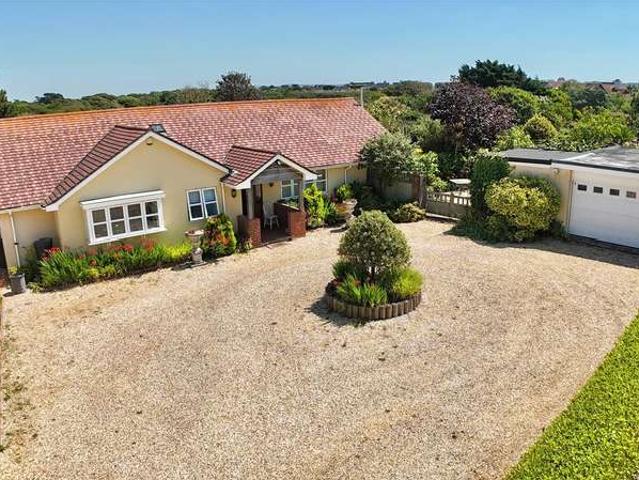 Bungalow for sale in Milford-on-Sea, Ashurst Bridge