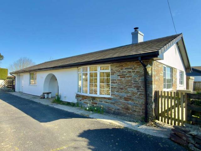 Bungalow for sale in Cornwall