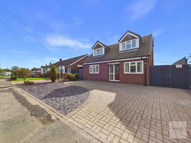 Bungalow for sale in Shavington cum Gresty, Shavington