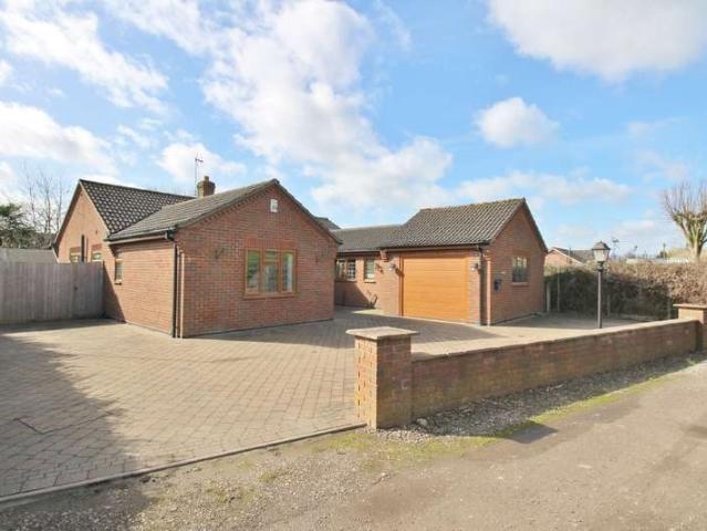 Bungalow for sale in Crossgate, Gosberton Clough