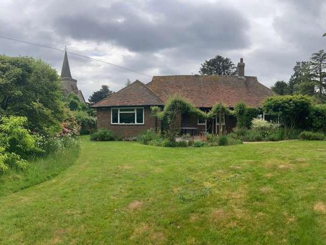 Bungalow for sale in Hillview, Surrey