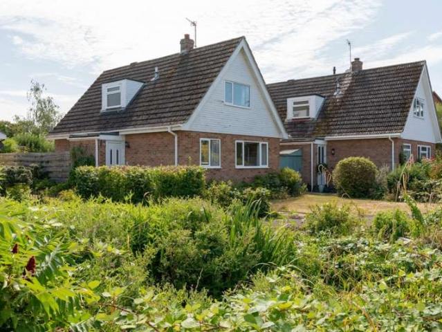 Bungalow for sale in Berrick Salome, Oxfordshire
