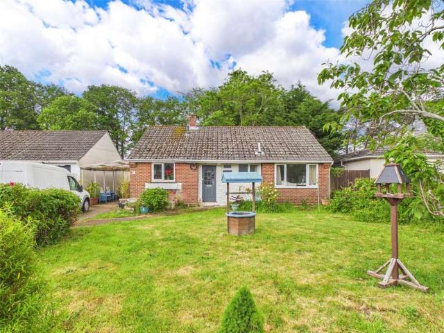 Bungalow for sale in Ashurst Bridge, Hampshire