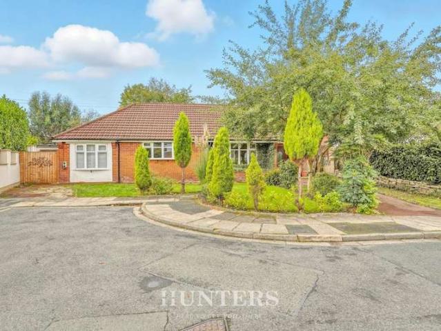 Bungalow for sale in Burnedge, Greater Manchester