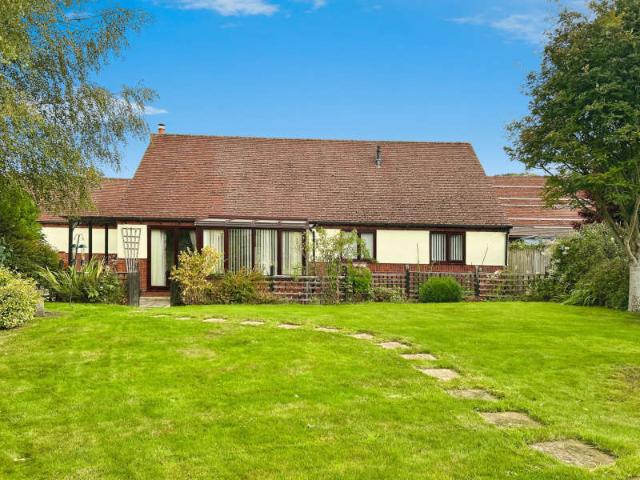 Bungalow for sale in Presteigne, Wales