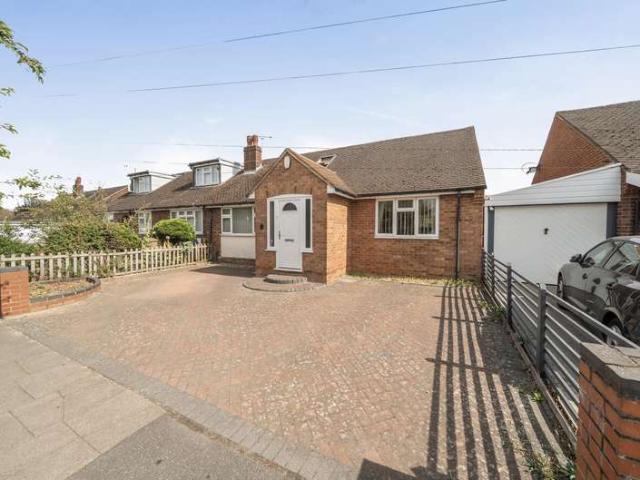 Bungalow for sale in Lewsey Farm, Luton