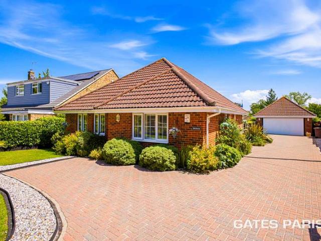 Bungalow for sale in South Hanningfield, Chelmsford