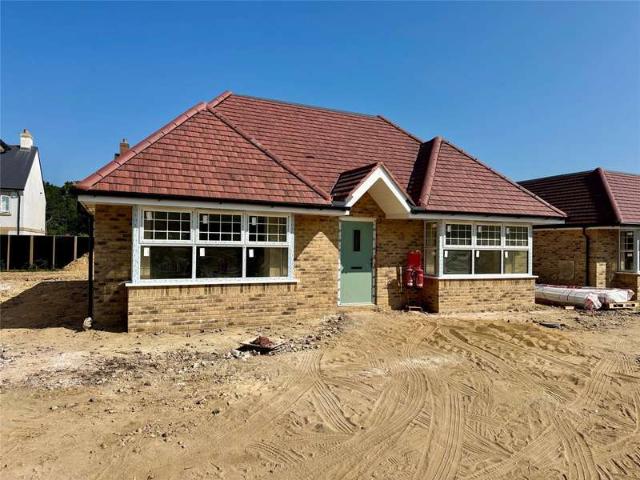 Bungalow for sale in Highcliffe
