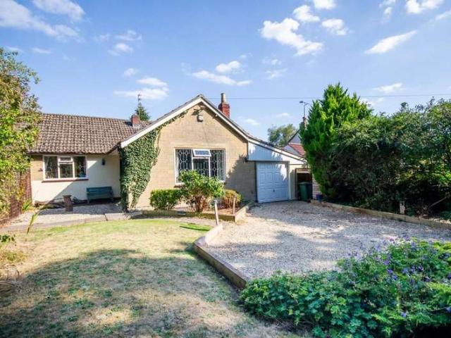 Bungalow for sale in Winterbourne, South Gloucestershire