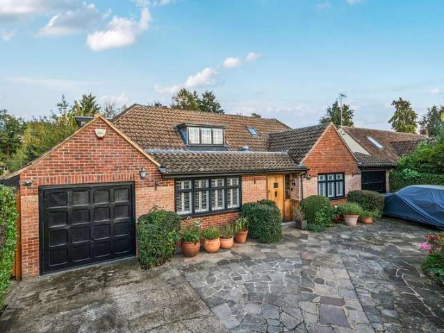 Bungalow for sale in Denham, Gerrards Cross and Chalfonts Community Board, Denham Green