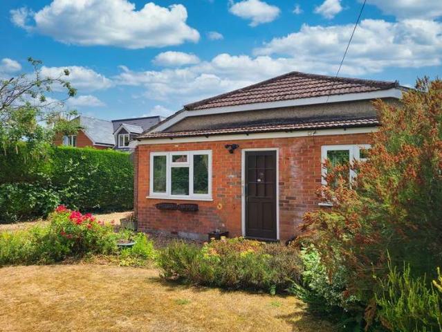 Bungalow for sale in Barton Stacey, Hampshire
