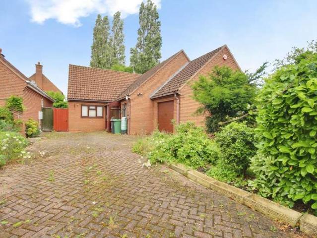 Bungalow for sale in Gloucester, Gloucestershire