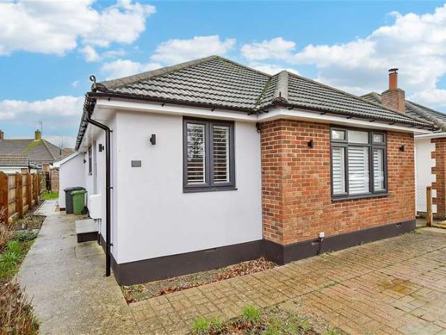 Bungalow for sale in Spring Vale, Hampshire