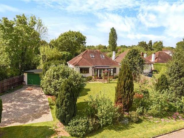 Bungalow for sale in Slough, Stoke Poges