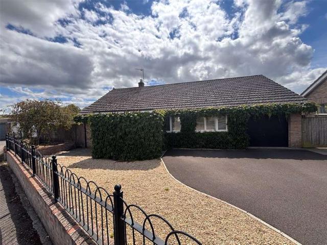Bungalow for sale in Thornford
