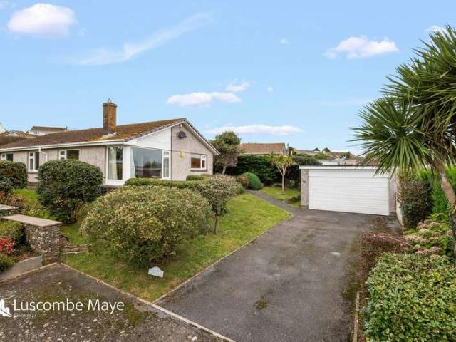Bungalow for sale in Strode, Devon
