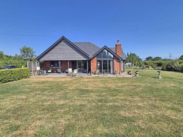 Bungalow for sale in Ashurst Bridge, Hampshire