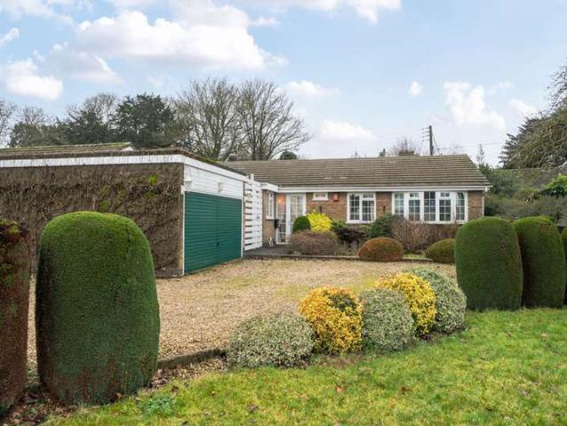 Bungalow for sale in Cottesmore