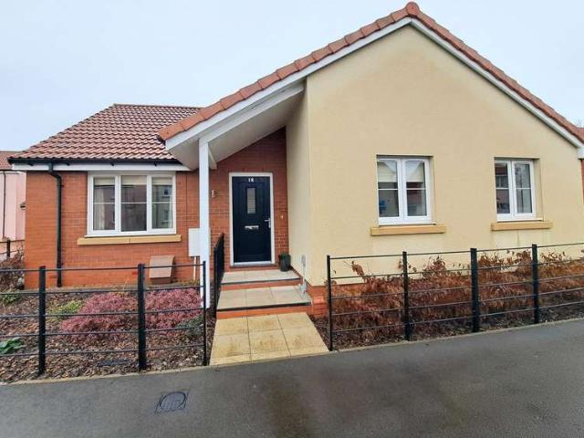 Bungalow for sale in Lympsham, Somerset