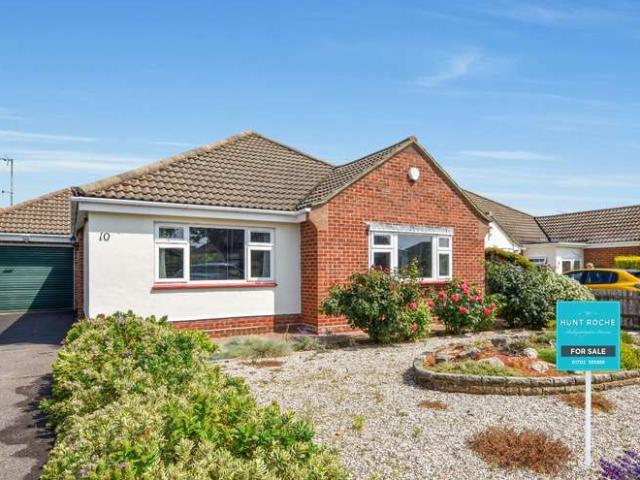 Bungalow for sale in North Shoebury, Alton Barnes