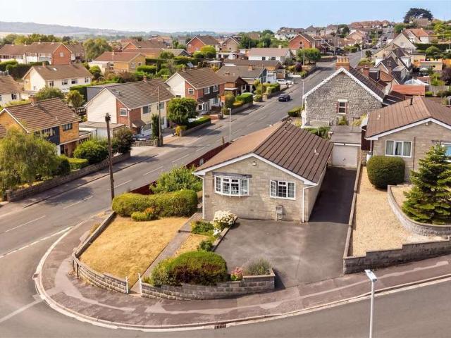 Bungalow for sale in Worle, Weston-super-mare