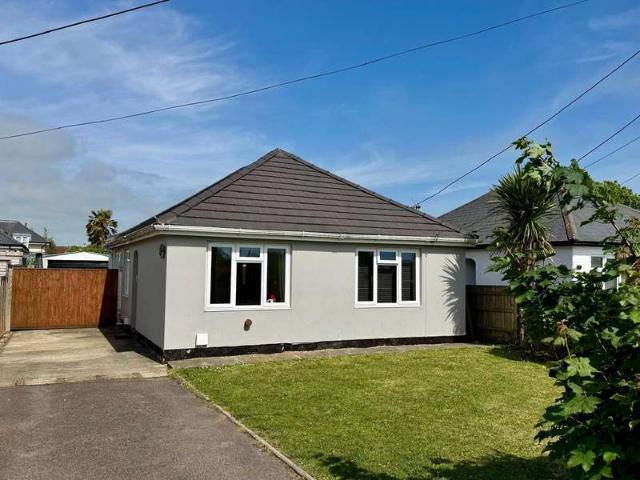 Bungalow for sale in Ashurst Bridge, Hampshire
