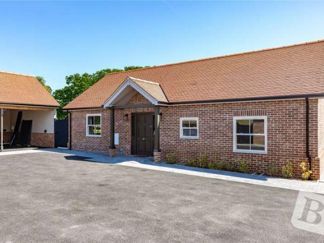 Bungalow for sale in Brook Street, Navestock Side