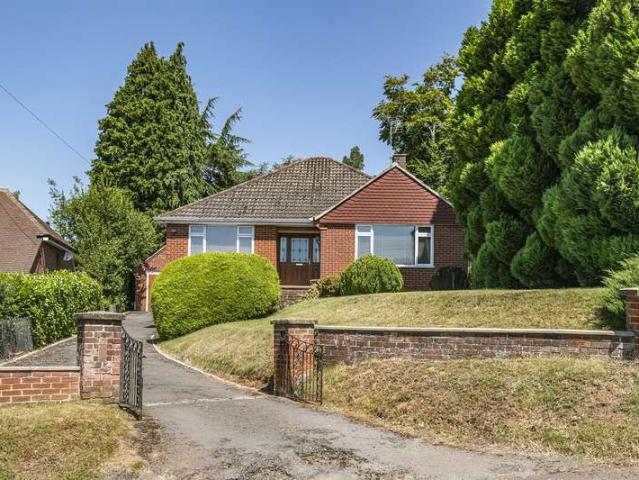 Bungalow for sale in Reading