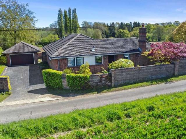 Bungalow for sale in Little Wenham, Chelmondiston