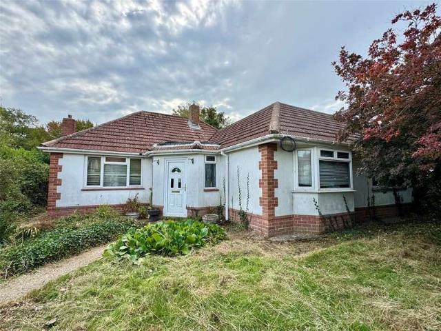 Bungalow for sale in Old Milton, New Forest