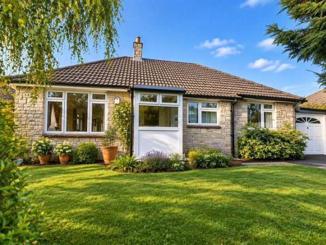 Bungalow for sale in Bradford Peverell
