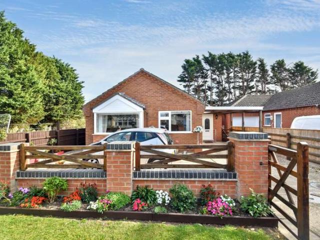 Bungalow for sale in Chapel St Leonards, East Lindsey