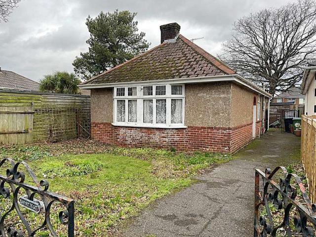 Bungalow for sale in Oakdale, Poole