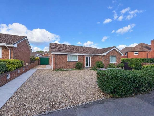 Bungalow for sale in Lowford, Eastleigh